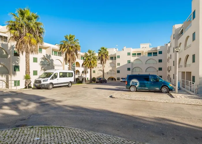 Akisol Albufeira Ii * 기아